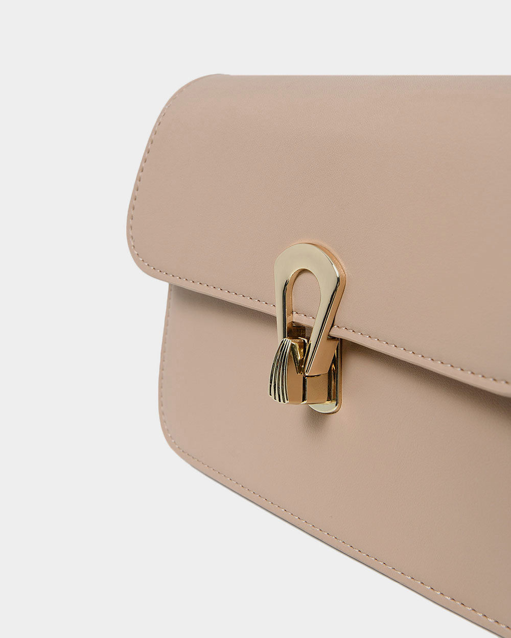 Everlina 2 Strap Bag in nude — fabric detail