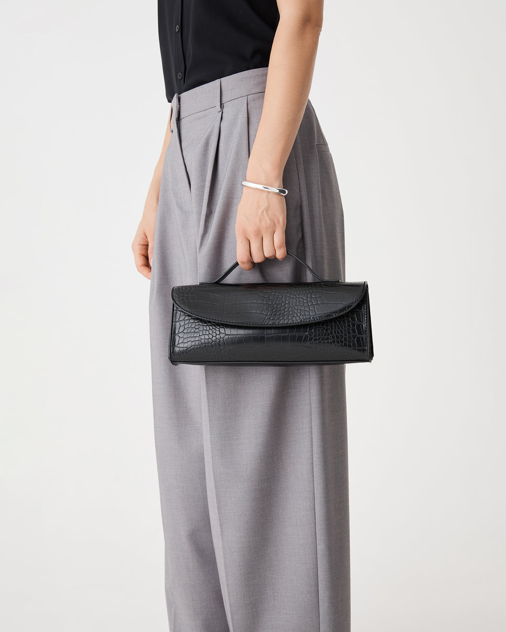 Monaco Croc Bag in black — fabric detail 3