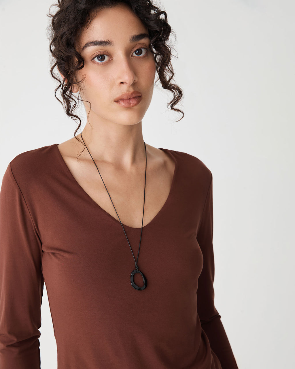 Carmen Pendant Necklace in black — close-up view