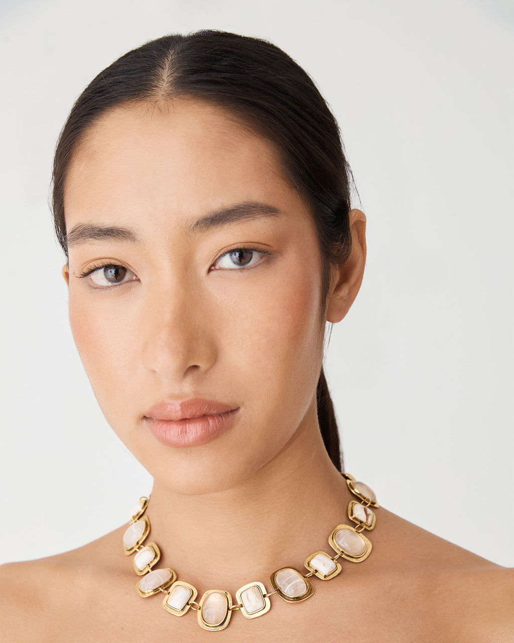 Bianca Stone Necklace in gold — view 3