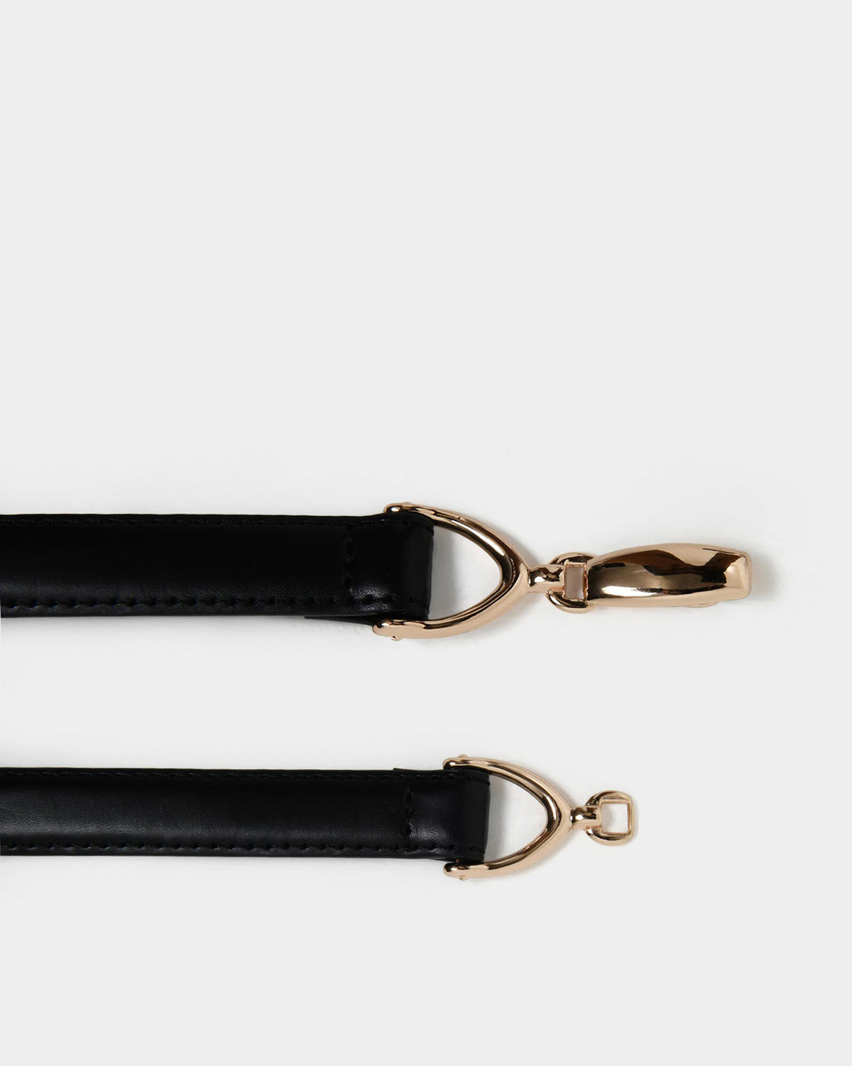 Emeri Leather Adjustable Belt in black silver — fabric detail 3