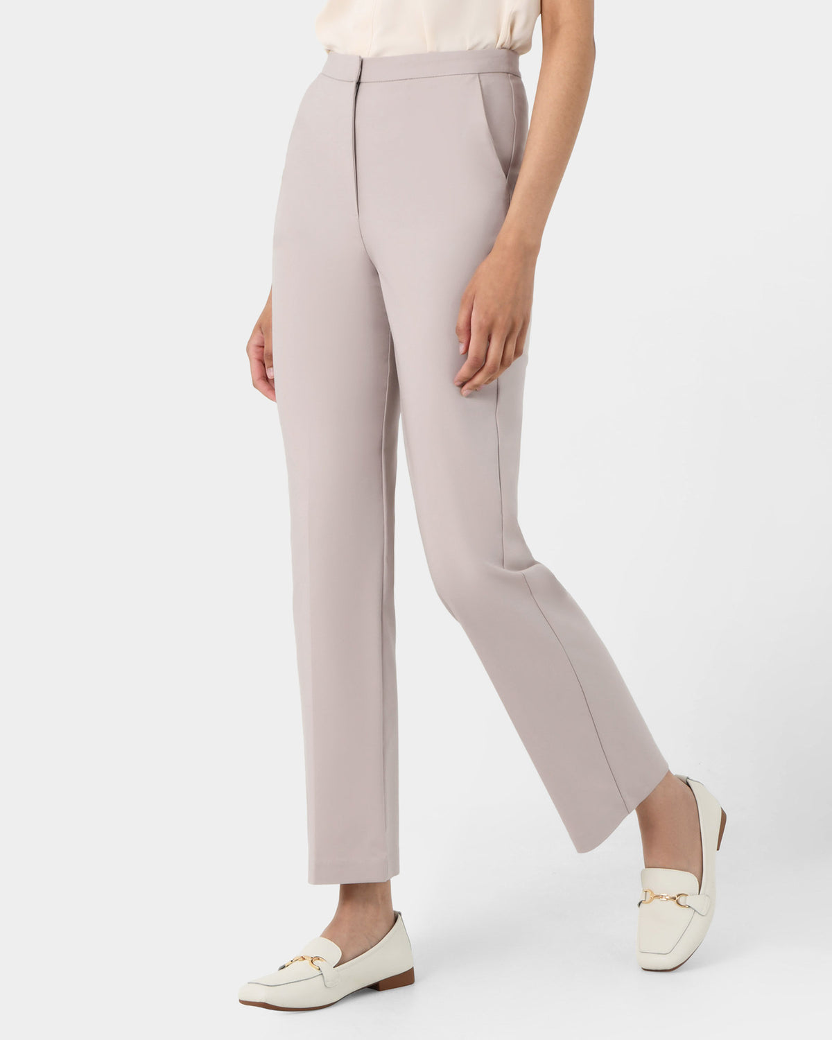 Lauren Straight Pants in grey — side view