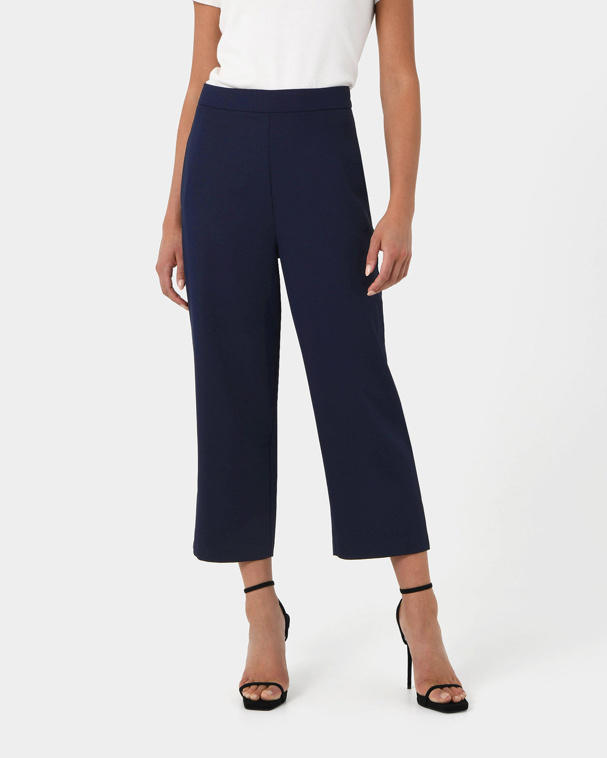 Lexee High-Waist Culotte in navy — close-up view