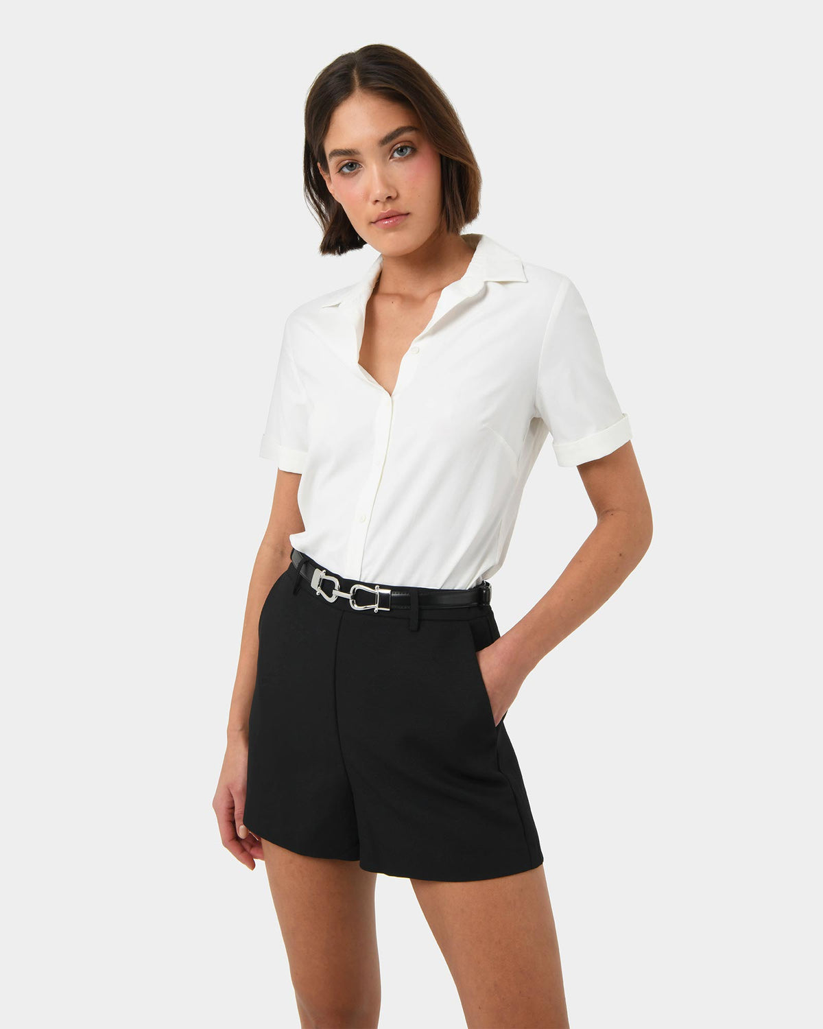 Lexee High-Waist Shorts in black — close-up view 2