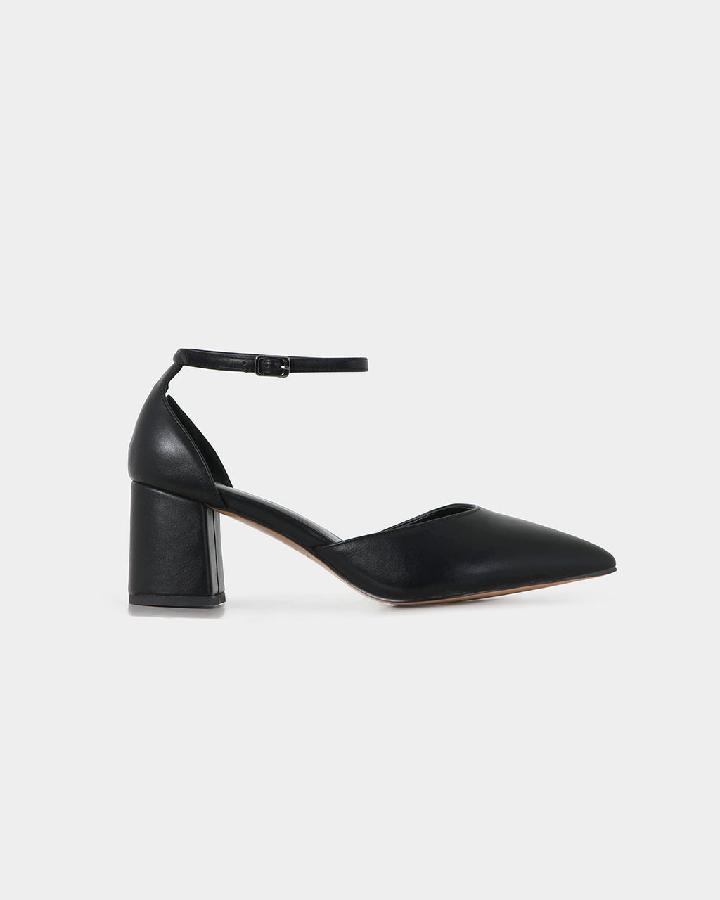 Cali Block Heel in black — view 1
