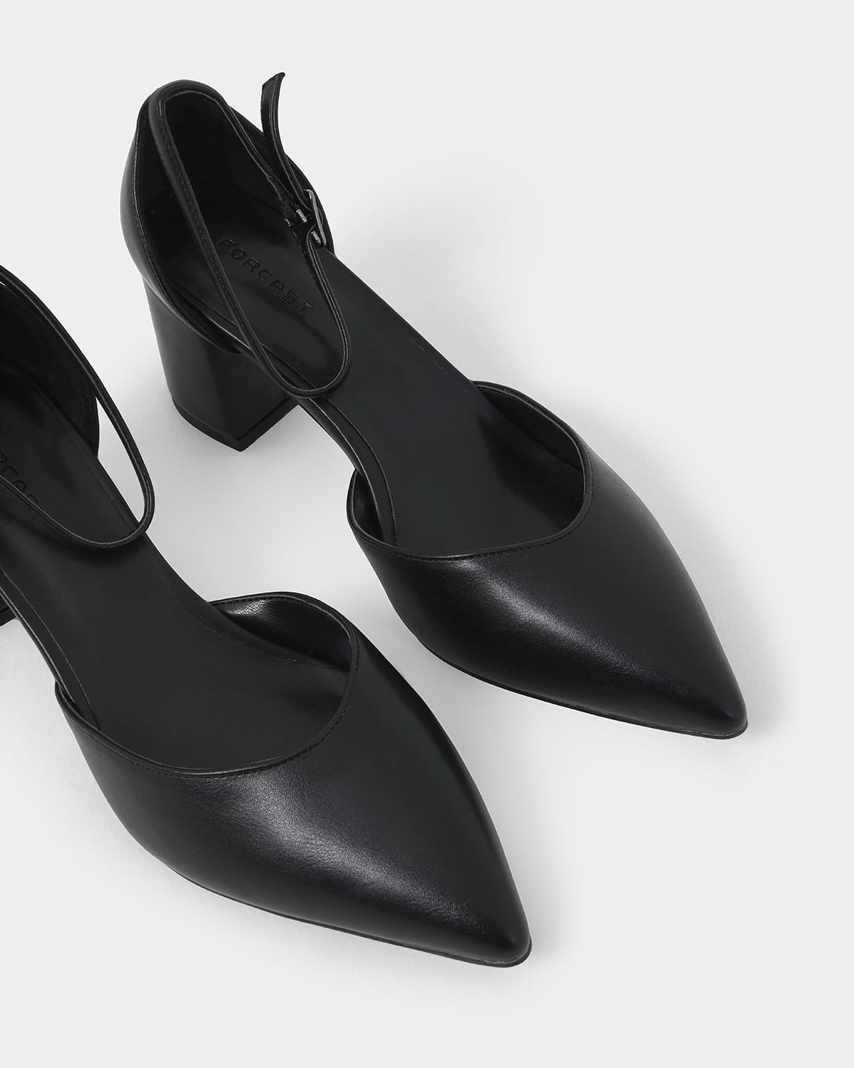 Cali Block Heel in black — view 5