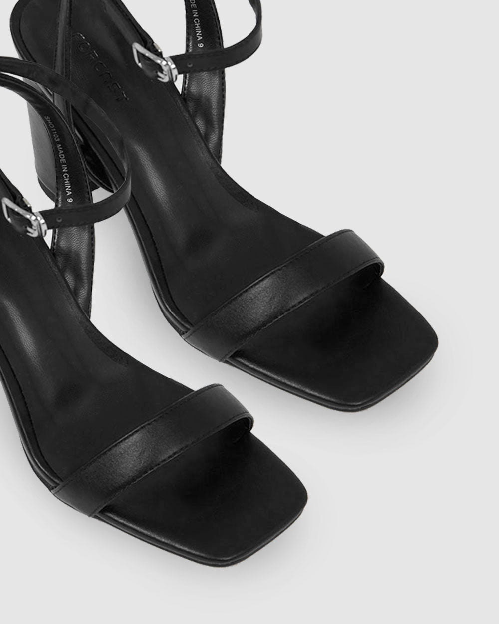 Kalani Block Heel in black — product-only view 4