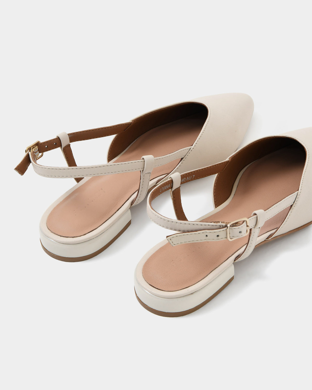 Liyana Leather Flat in pale nude — view 3