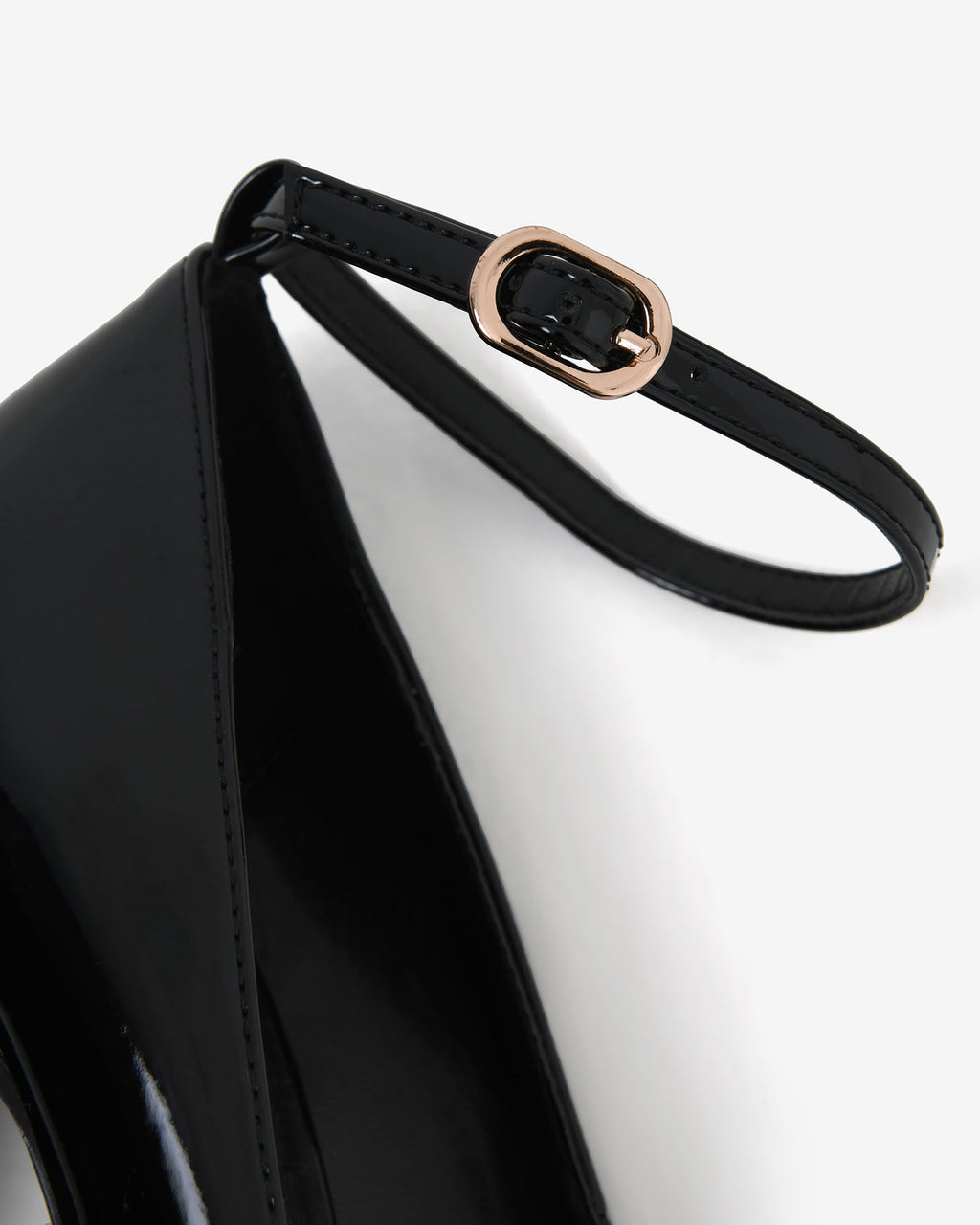 Vera Block Heel Point in black — view 4