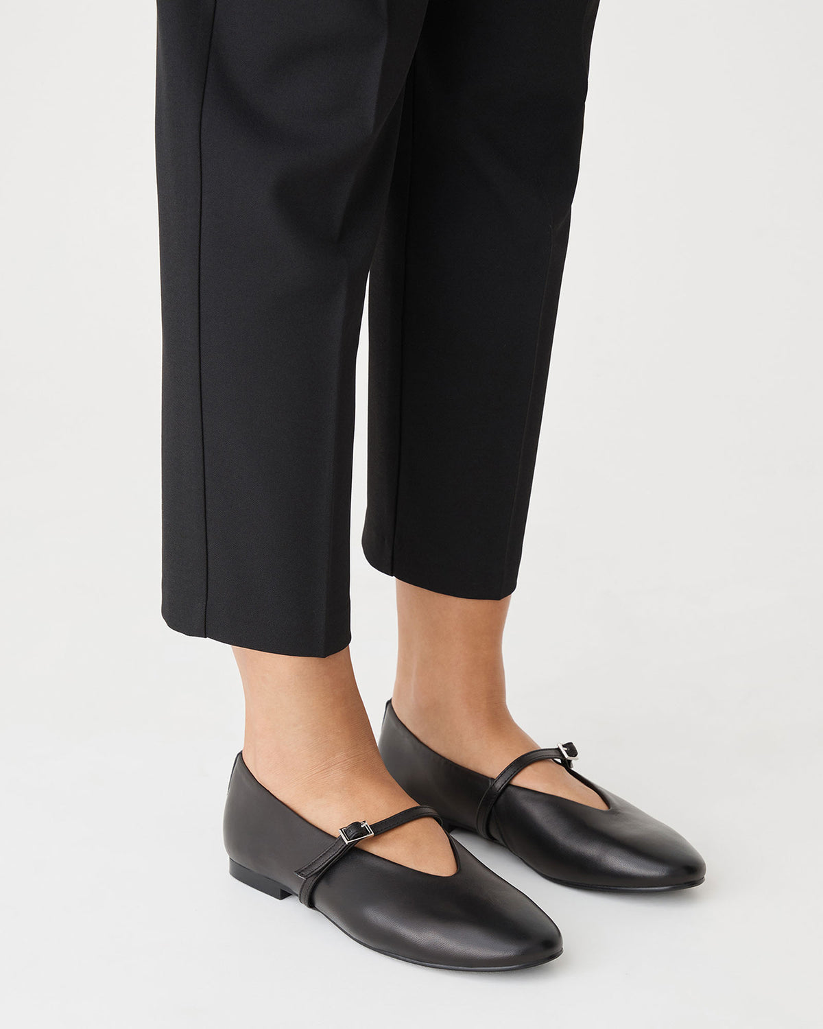 Emma Leather Ballet Flats in black — close-up view
